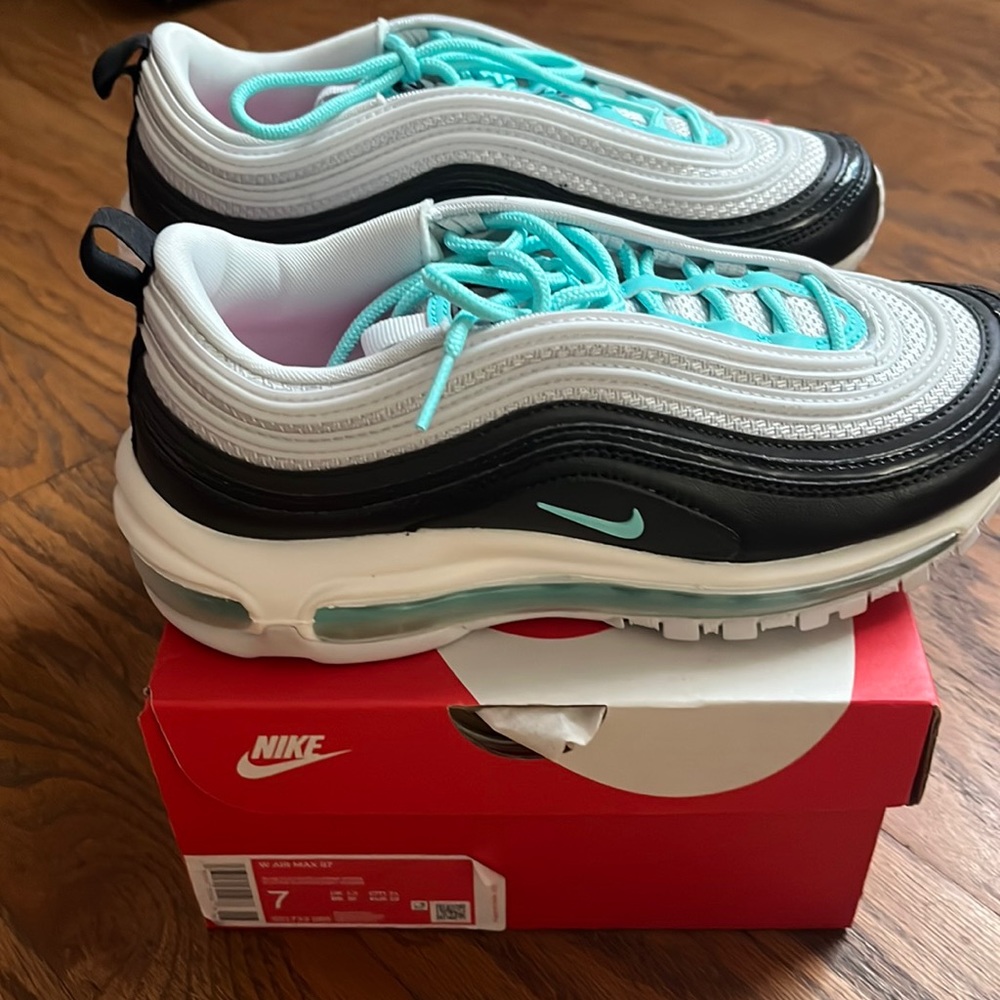 Brand new Nike Air Max in box never worn